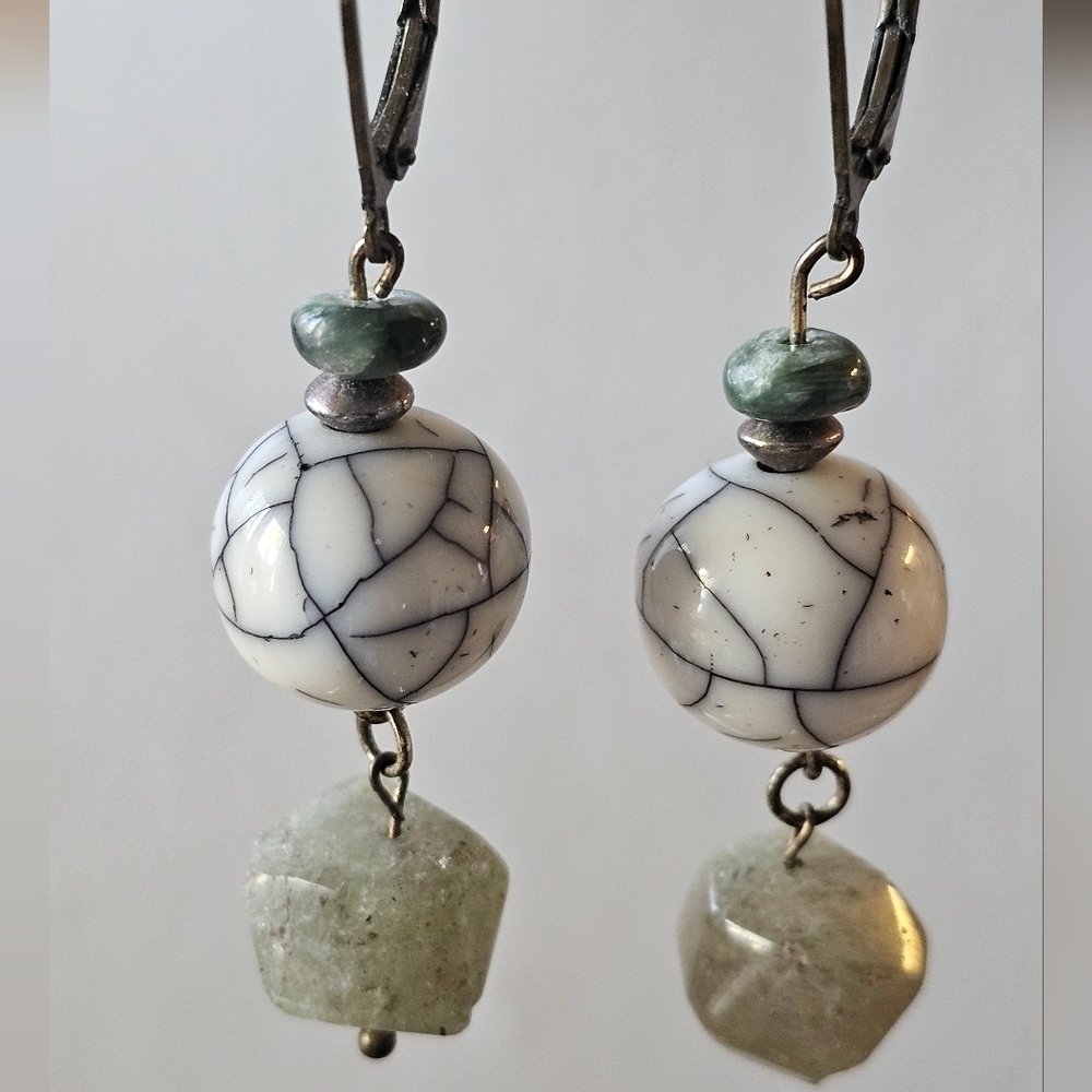 Vintage turquoise and aventurine stone dangle earrings